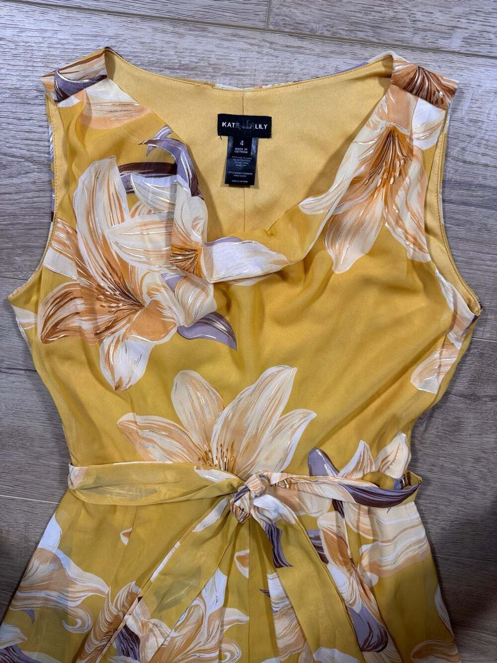 Kate & Lily Yellow Floral Lily Print Maxi Dress Cowl Neck Size 4 - Picture 12 of 14